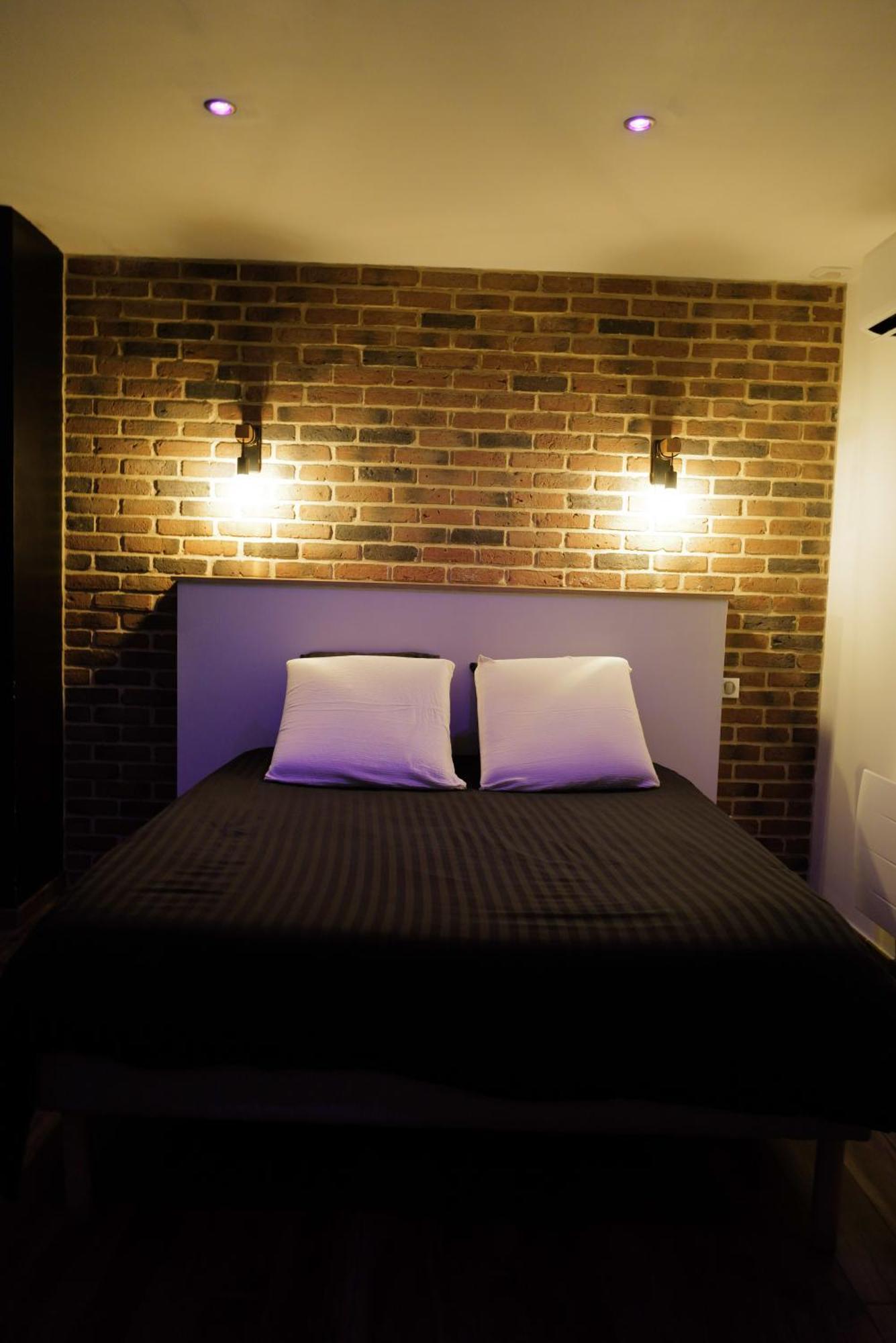 Chambre Romantique Avec Spa Privatif Ferriere-la-Grande 외부 사진