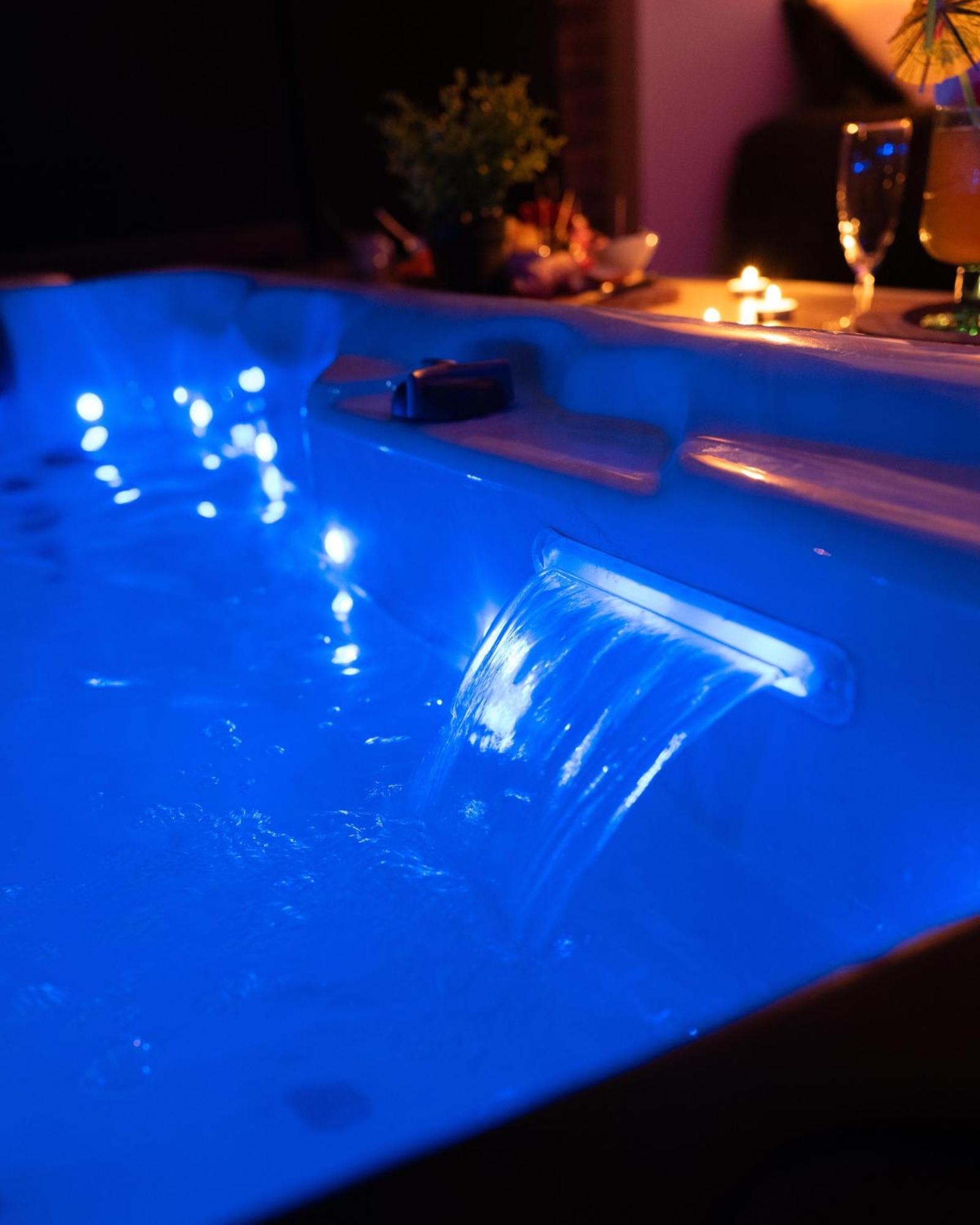 Chambre Romantique Avec Spa Privatif Ferriere-la-Grande 외부 사진
